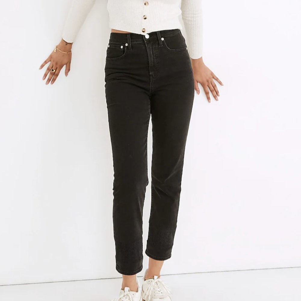Madewell Classic Straight Jeans in Lunar Wash 26